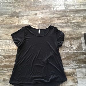 LuLaRoe Classic T Black 2XL